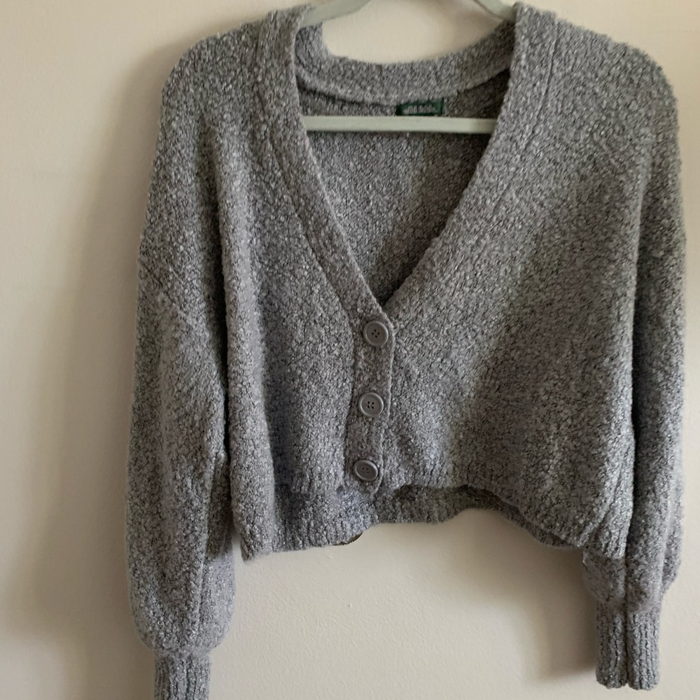 Grey cropped cardigan